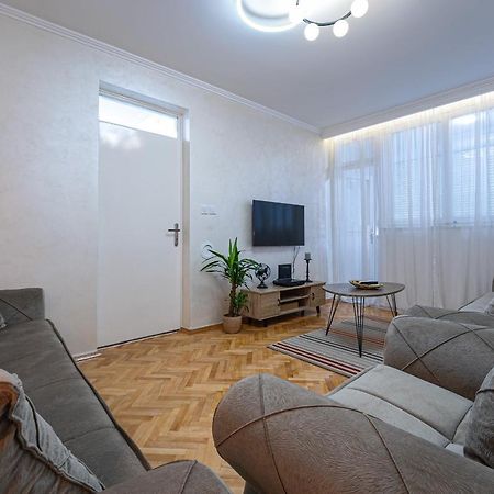 Clock Tower Lux Apartment Podgorica Exteriér fotografie